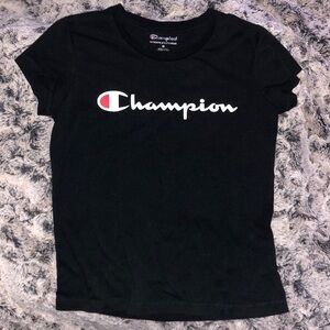 5/$25🖤Girls Champion tee